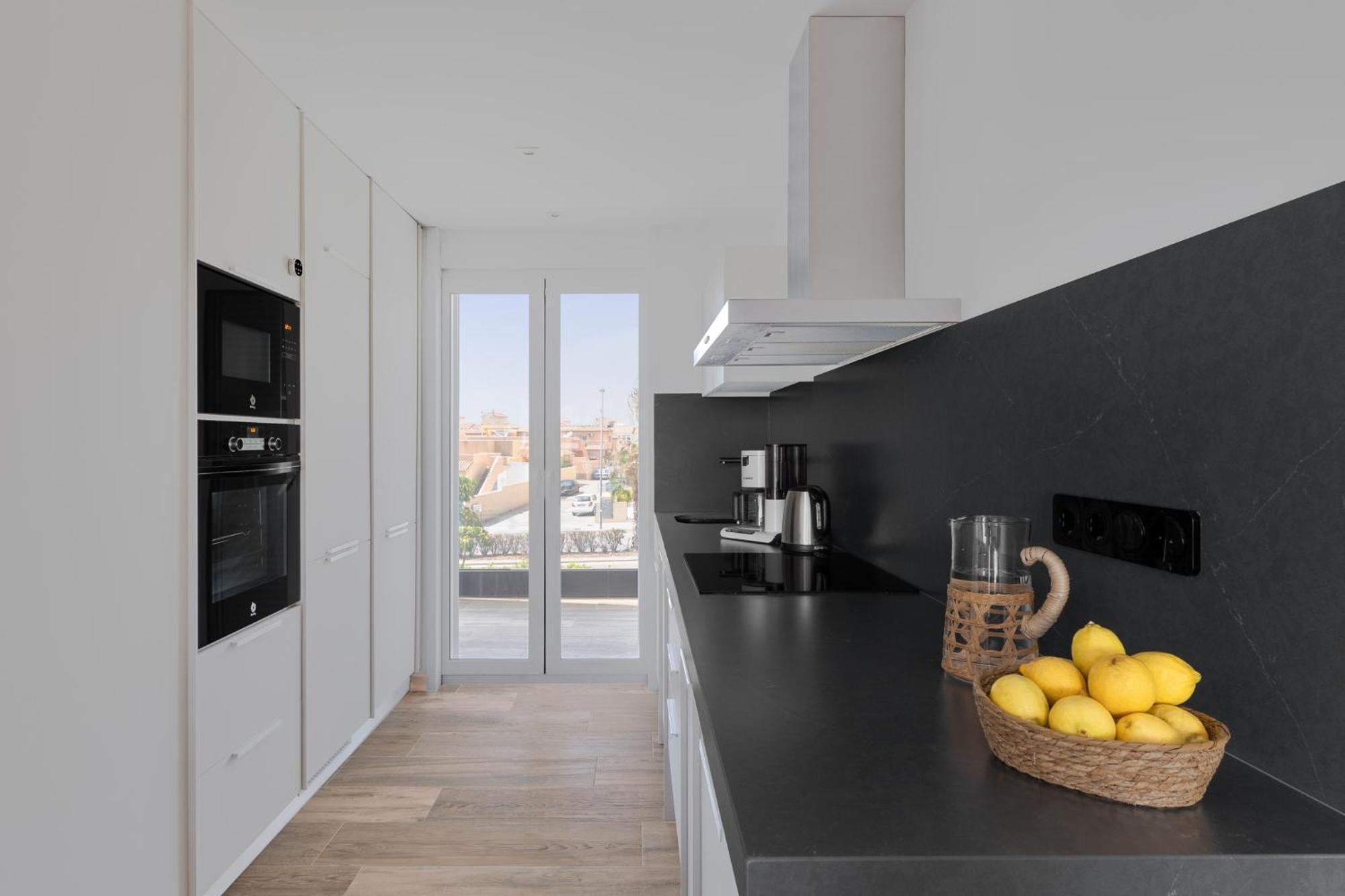 Apartment Laura Residence Bali Alicante Bagian luar foto