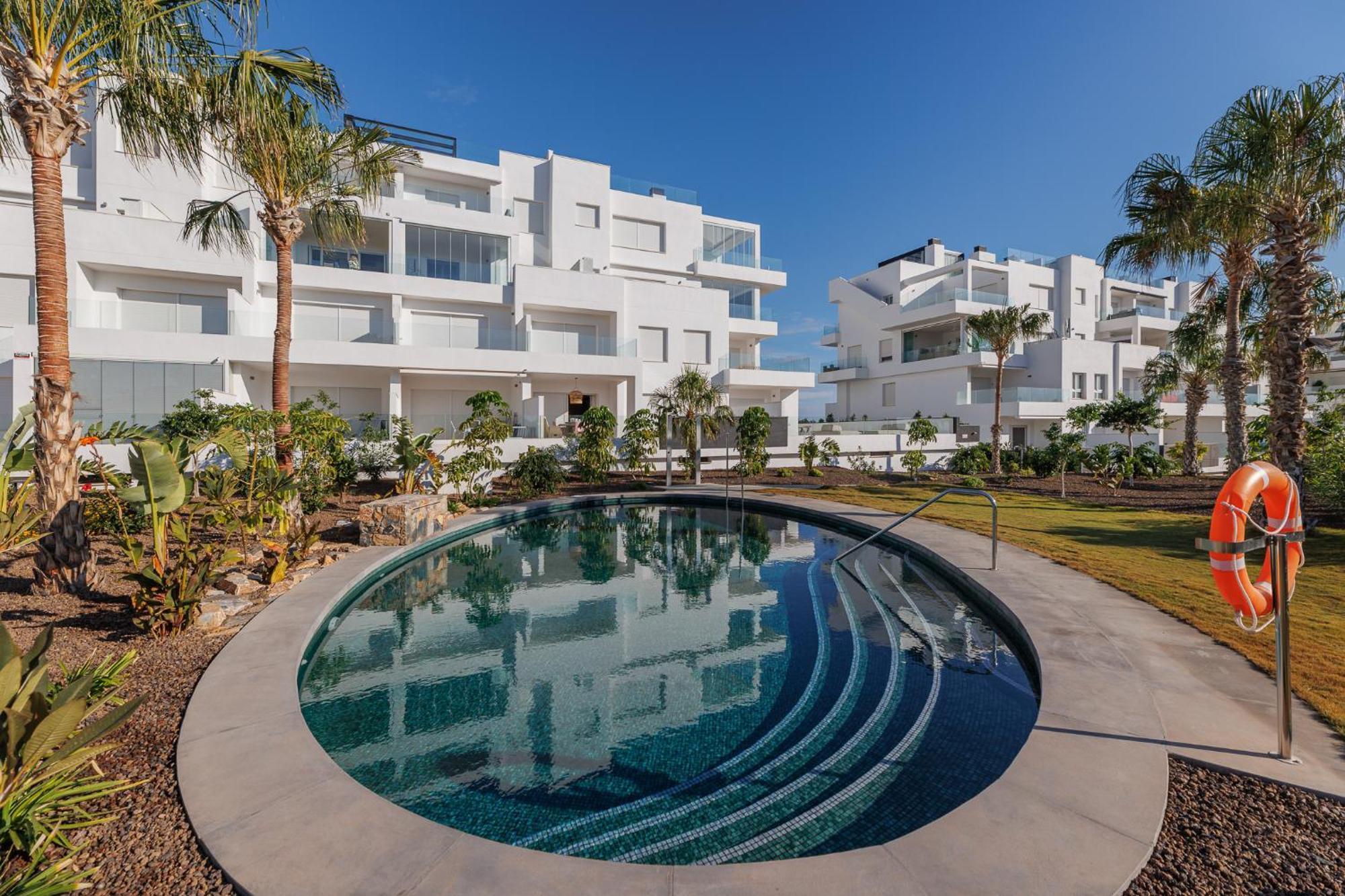 Apartment Laura Residence Bali Alicante Bagian luar foto