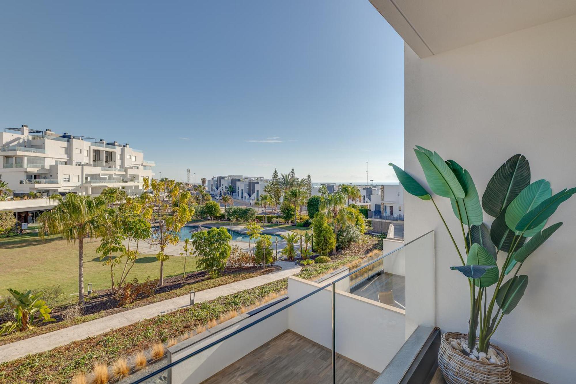 Apartment Laura Residence Bali Alicante Bagian luar foto
